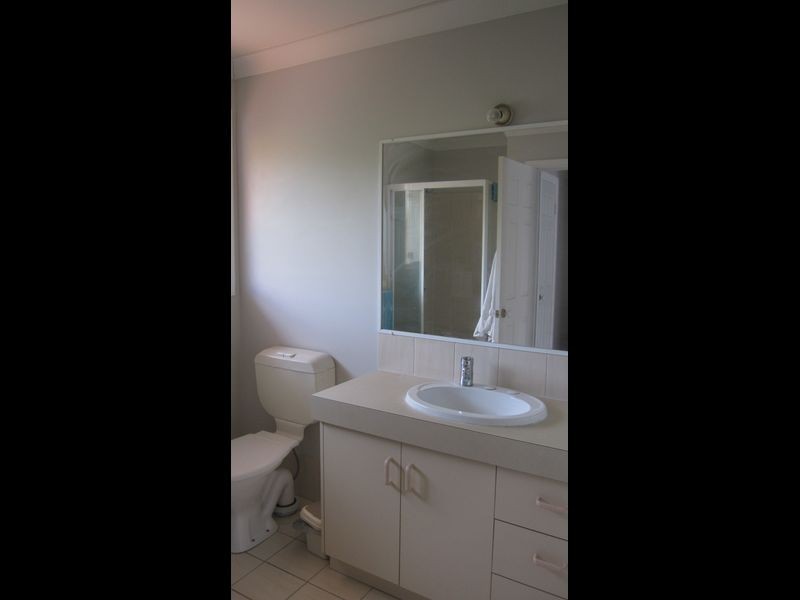 2/12 Mahina Place, Wishart QLD 4122