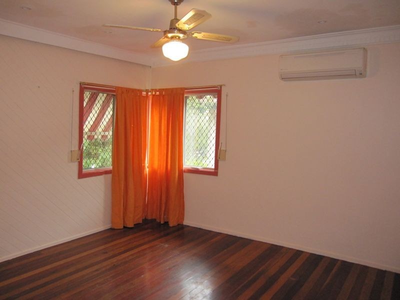 26 Howsan Street, Mount Gravatt East QLD 4122