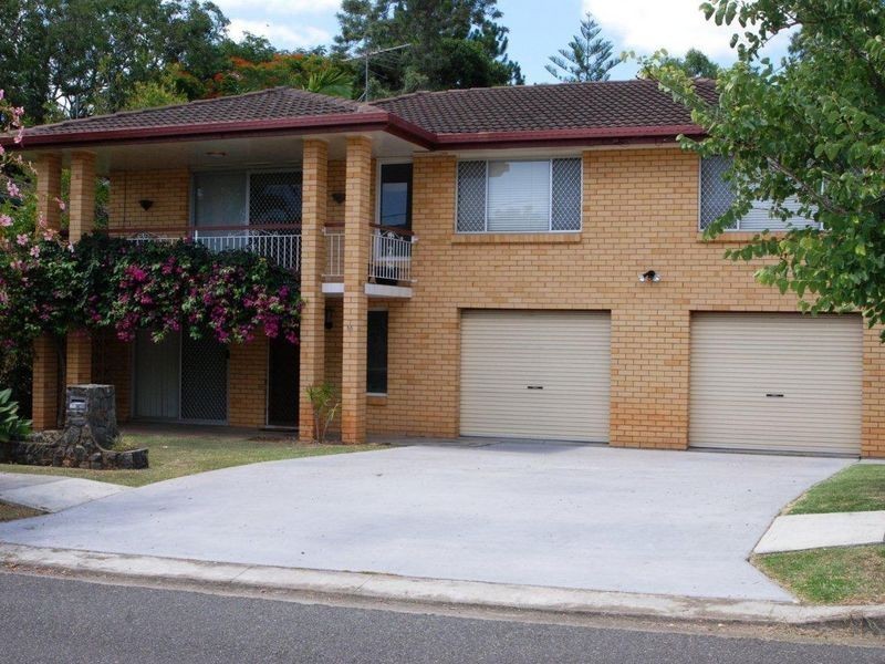 55 Morialta Street, Mansfield QLD 4122