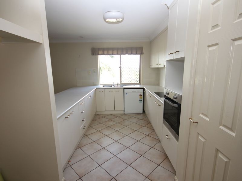 9 Lapage Street, Wishart QLD 4122