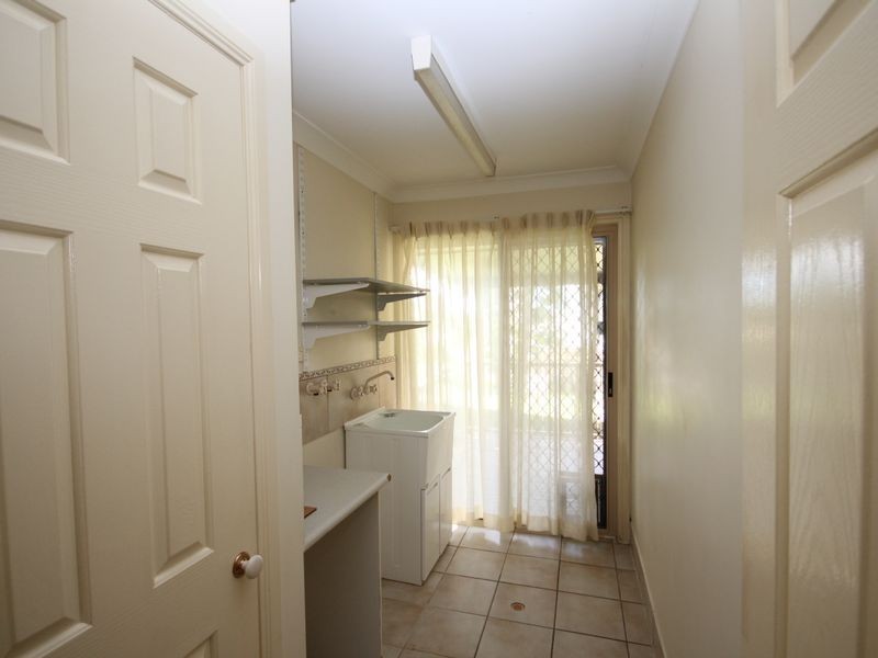 9 Lapage Street, Wishart QLD 4122