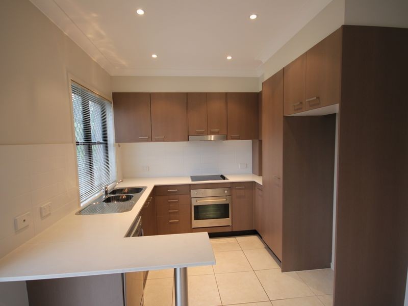 2/33 Paragon Street, Yeronga QLD 4104