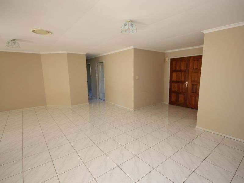 110 Holmead Road, Eight Mile Plains QLD 4113