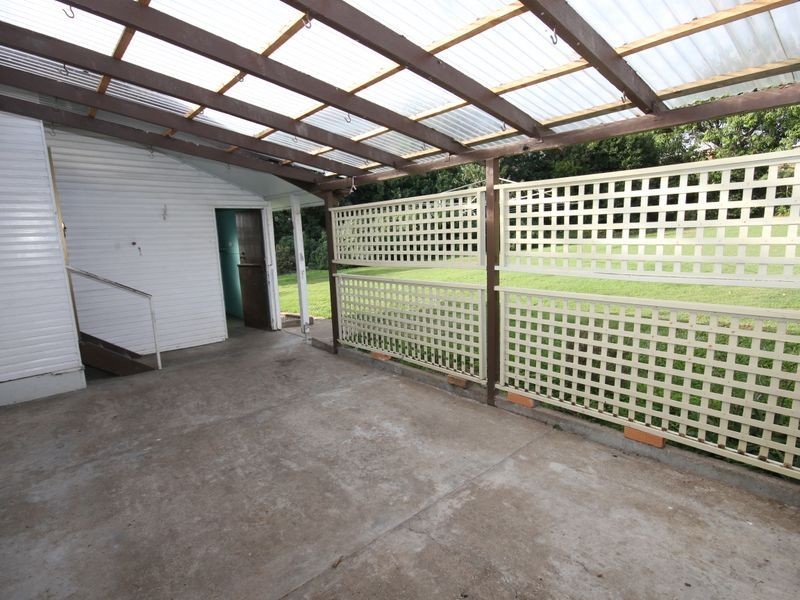 40 Embie Street, Holland Park West QLD 4121