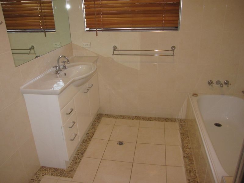 11 Buttercup Street, Mansfield QLD 4122