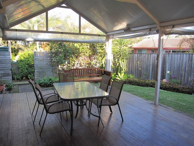 11 Buttercup Street, Mansfield QLD 4122