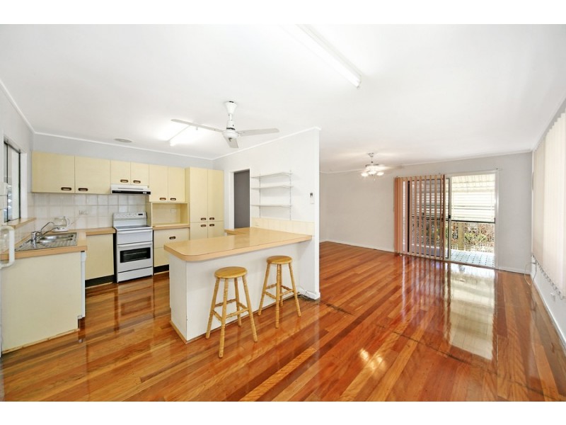 2 Enfield Street, Mount Gravatt East QLD 4122