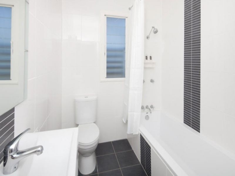 5 Wanda Rd, Upper Mount Gravatt QLD 4122