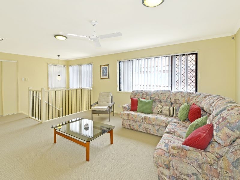 37 Coventry Circuit, Carindale QLD 4152