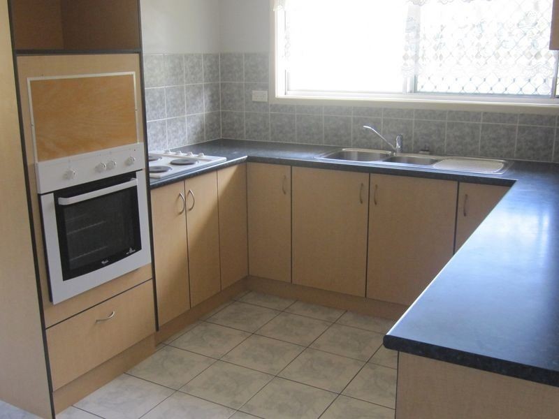 11 Larwood St, Upper Mount Gravatt QLD 4122