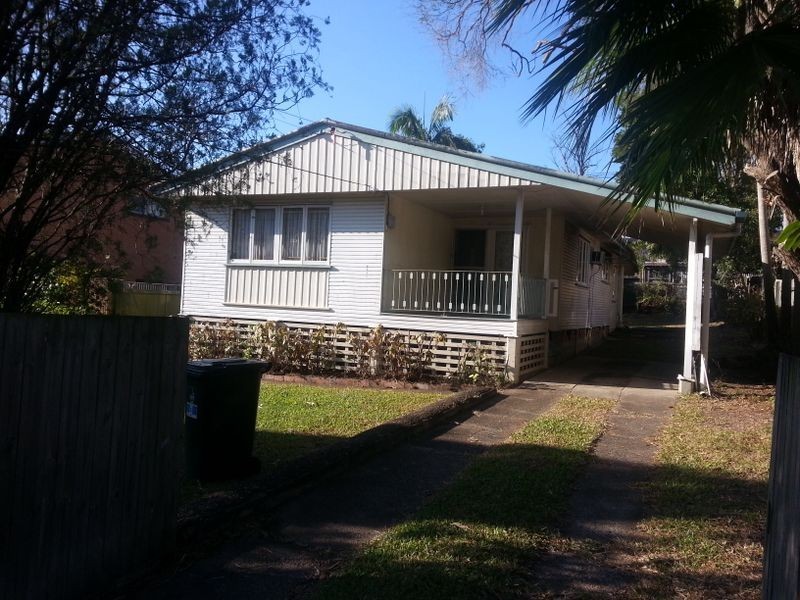 145 Mount Gravatt Capalaba Road, Upper Mount Gravatt QLD 4122