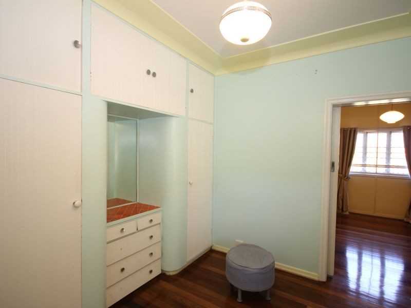 4 Derwent Street, Upper Mount Gravatt QLD 4122