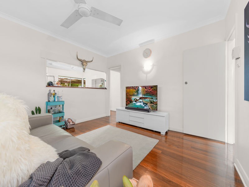 107 Weller Road, Tarragindi QLD 4121