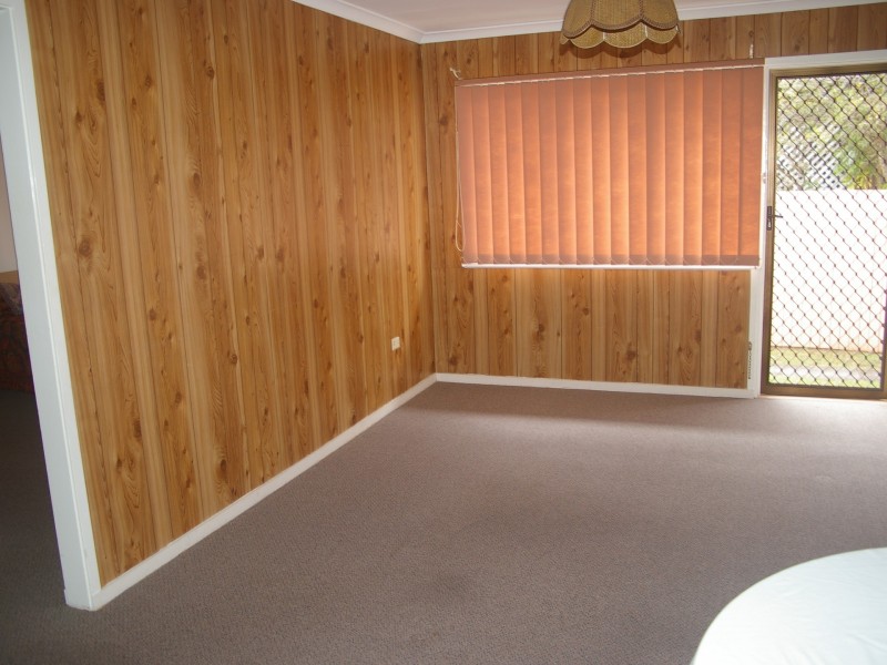 2/12 Arnold Street, Holland Park QLD 4121