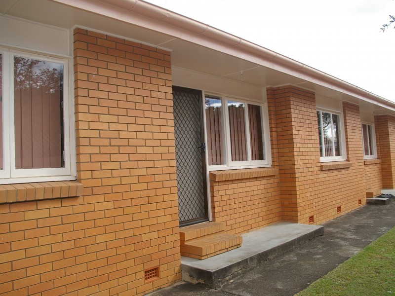 2/12 Arnold Street, Holland Park QLD 4121