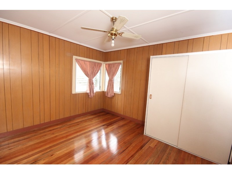 1 Somerfield Street, Upper Mount Gravatt QLD 4122