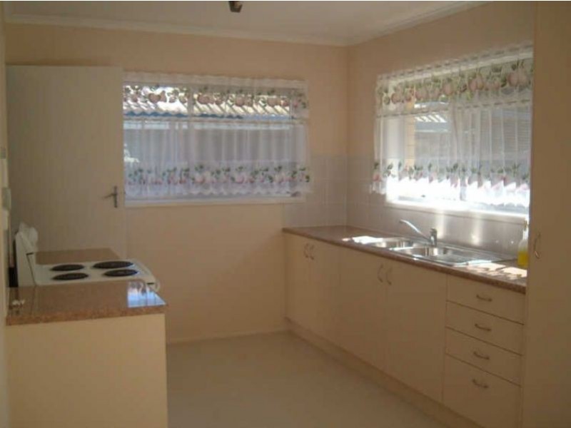 10 Panama Street, Wishart QLD 4122