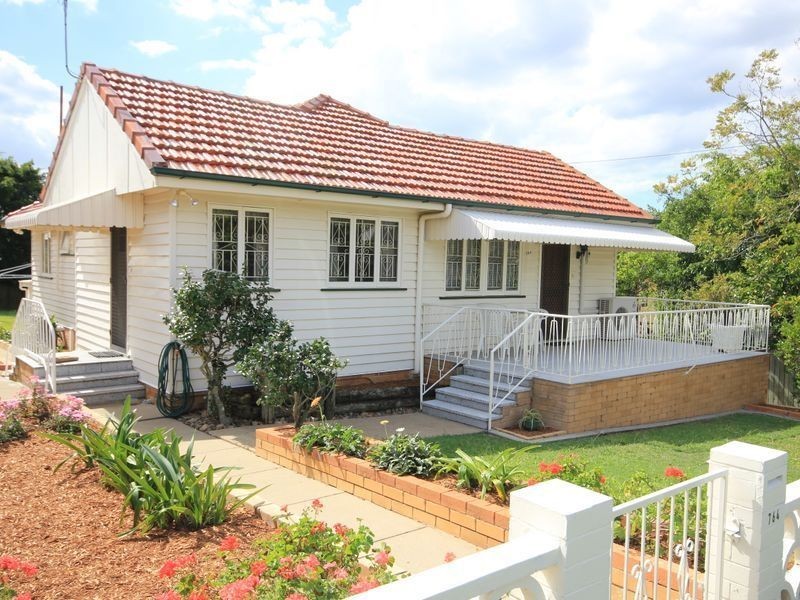 764 Old Cleveland Road, Camp Hill QLD 4152