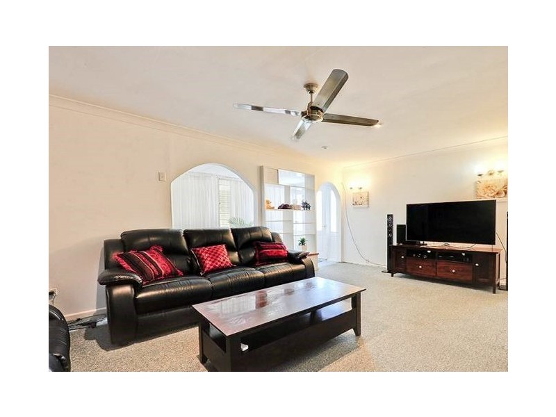 5 Trochus Street, Mansfield QLD 4122