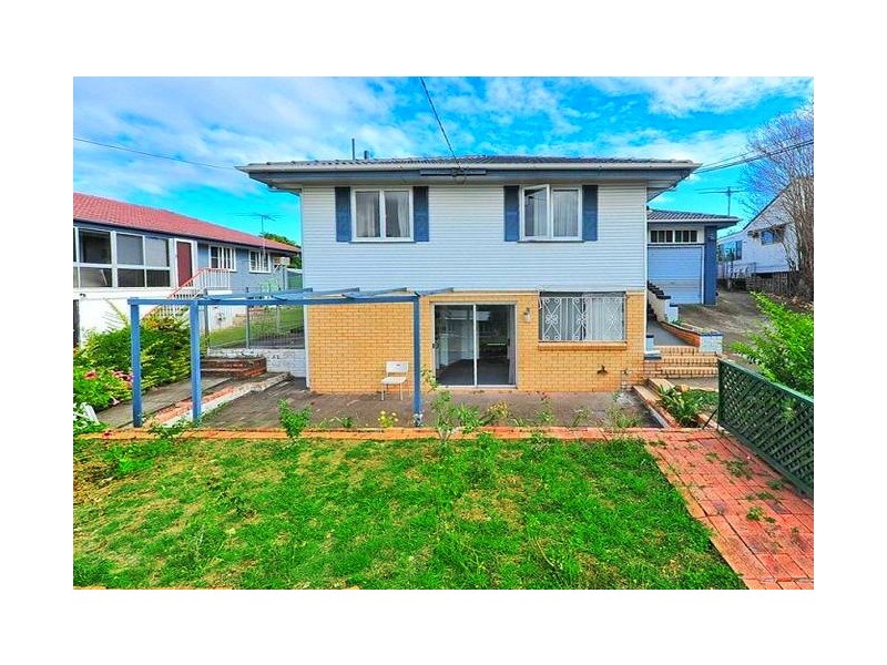 5 Trochus Street, Mansfield QLD 4122