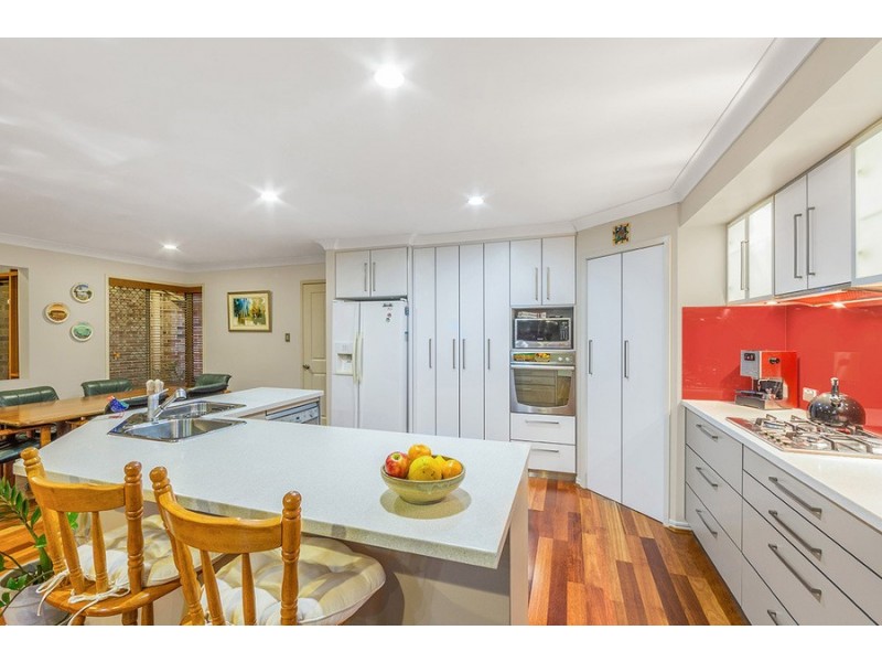 62 Oak Place, Mackenzie QLD 4156