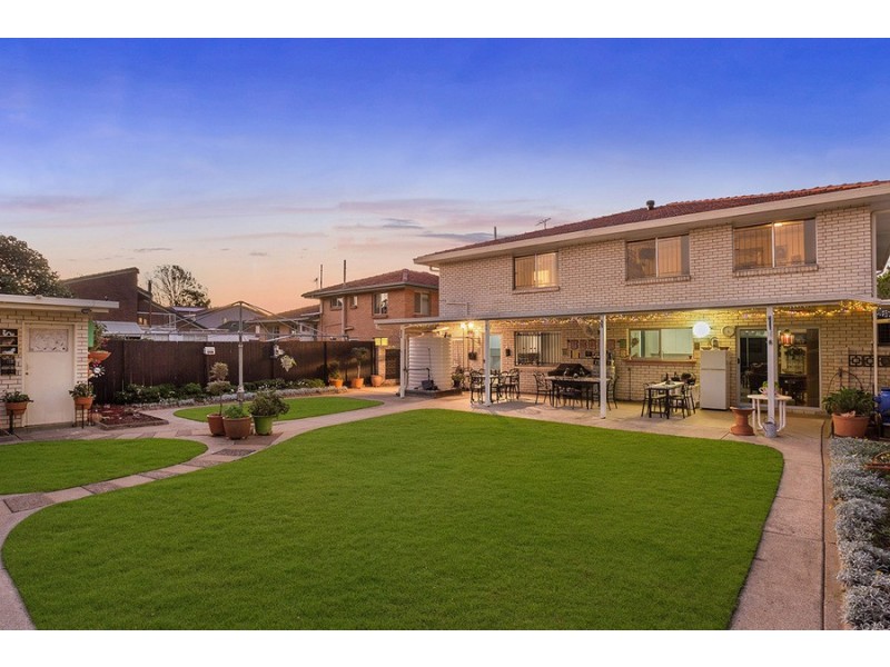 14 Thames Street, Macgregor QLD 4109