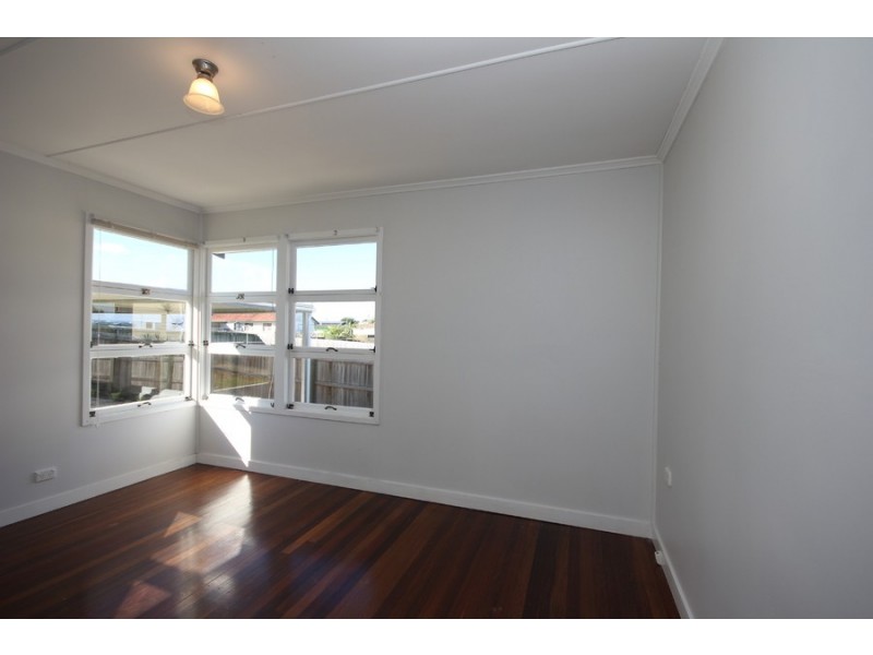 24 Marnham Street, Acacia Ridge QLD 4110