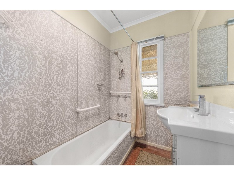 35 Dykes Street, Mount Gravatt East QLD 4122