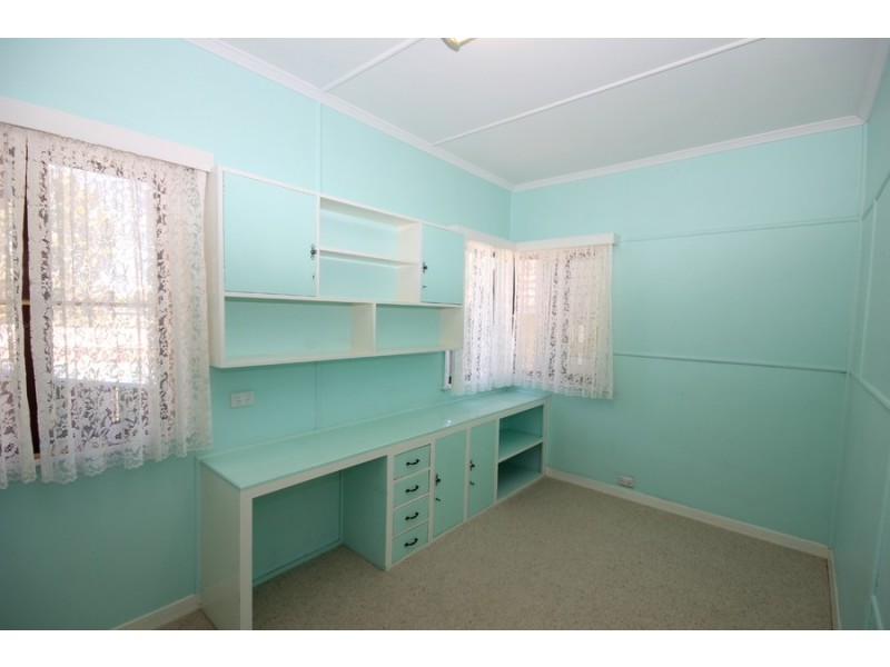 67 Broadwater Road, Mount Gravatt East QLD 4122