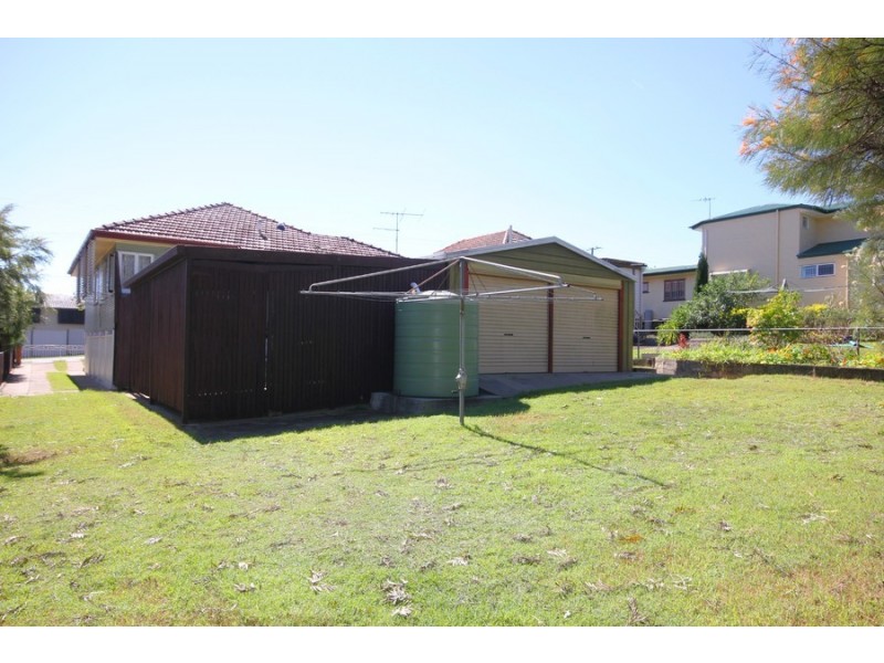 67 Broadwater Road, Mount Gravatt East QLD 4122
