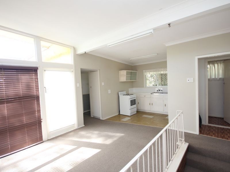 2/123 Tranters Avenue, Camp Hill QLD 4152