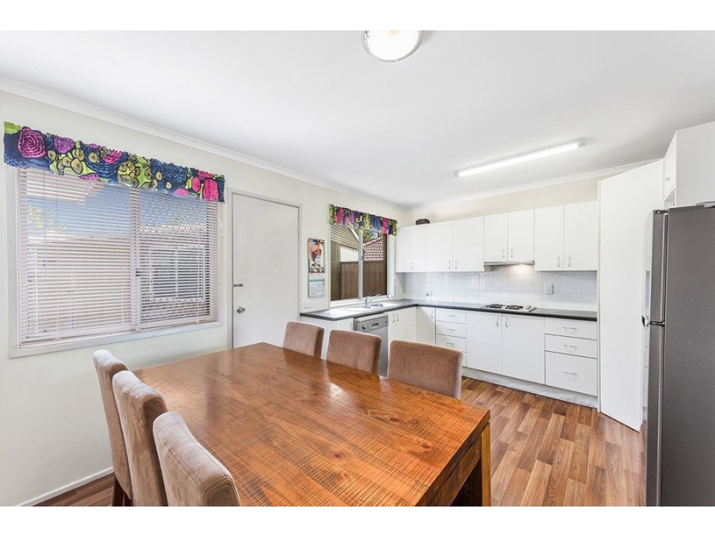 529 Broadwater Road, Mansfield QLD 4122