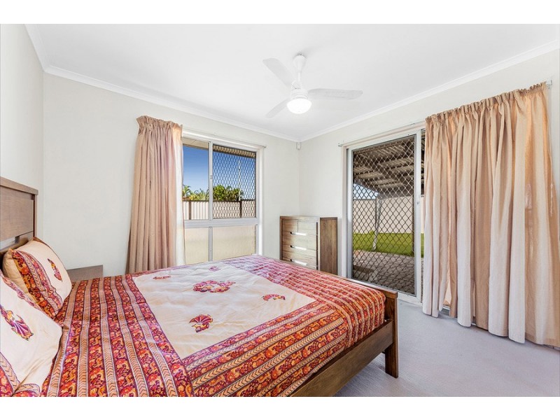 529 Broadwater Road, Mansfield QLD 4122