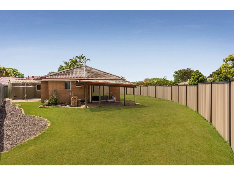 529 Broadwater Road, Mansfield QLD 4122
