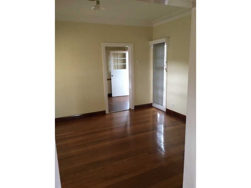 729 Musgrave Road, Robertson QLD 4109