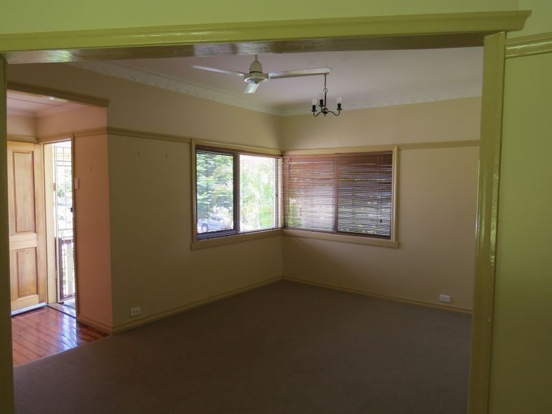 19 Pettigrew Street, Mount Gravatt East QLD 4122