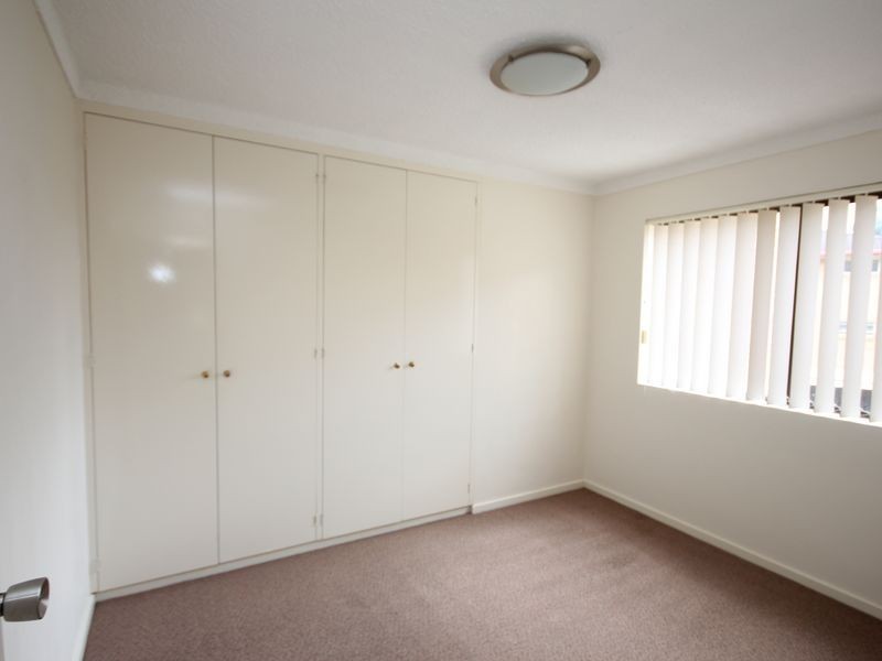 3/2 Raintree Street, Mansfield QLD 4122