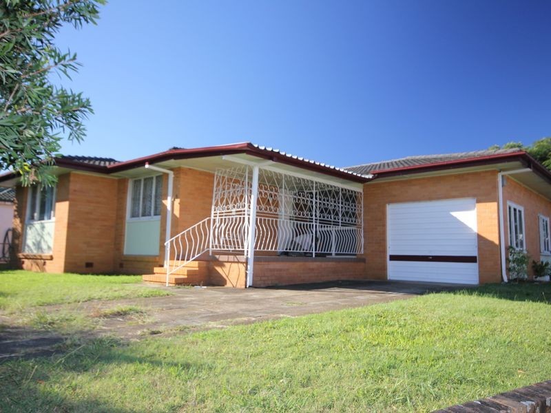 1 Player Street, Upper Mount Gravatt QLD 4122