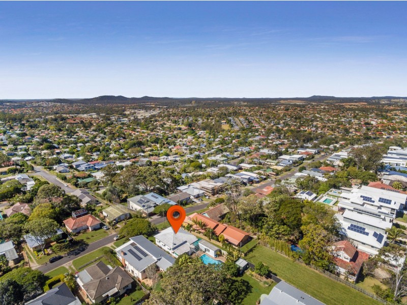 110 Hoff Street, Mount Gravatt East QLD 4122