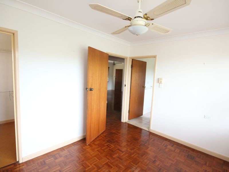 38 Grunert Street, Holland Park QLD 4121