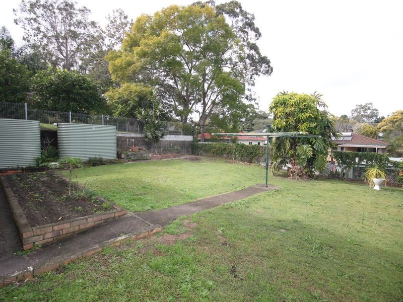 38 Grunert Street, Holland Park QLD 4121