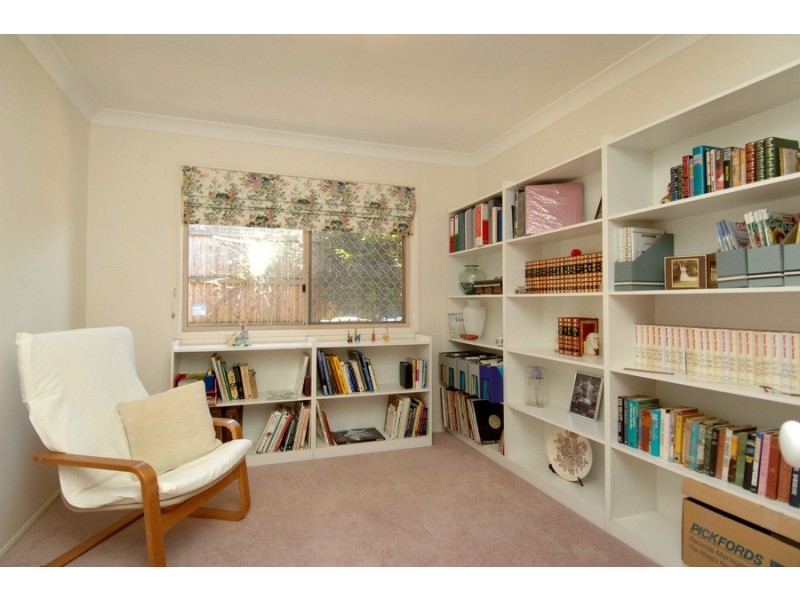 23 Hurlstone Street, Wishart QLD 4122