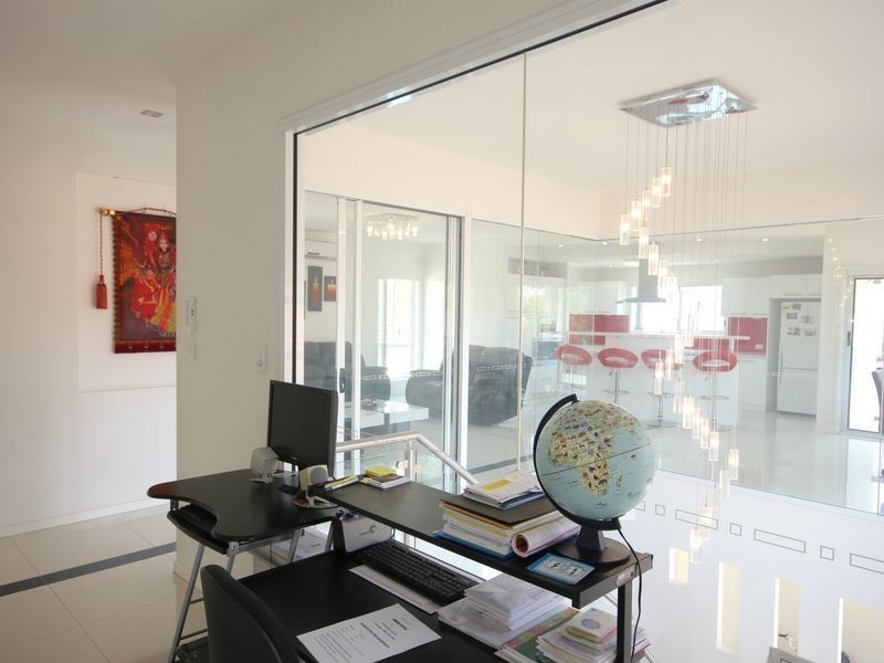 86 Holmead Road, Eight Mile Plains QLD 4113