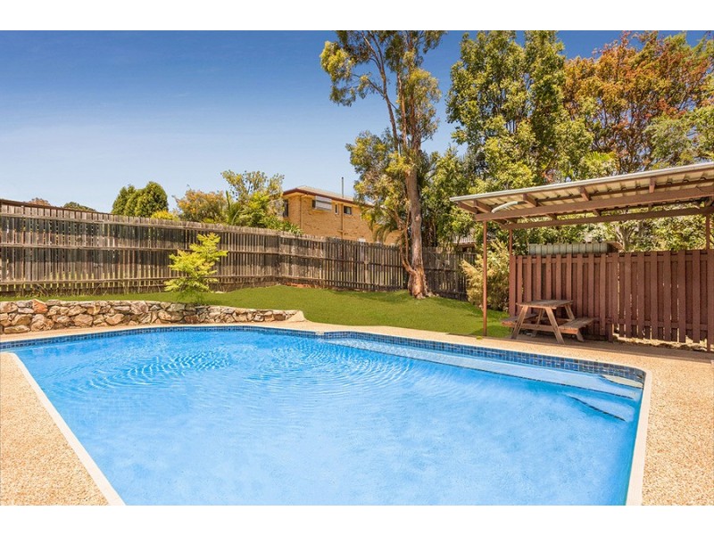 29 Aminya Street, Mansfield QLD 4122