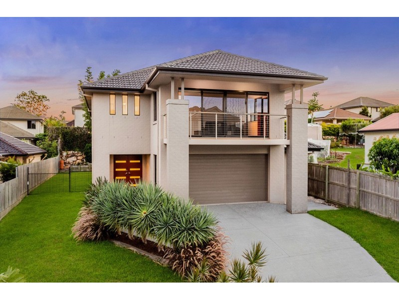 13 Giordano Place, Belmont QLD 4153
