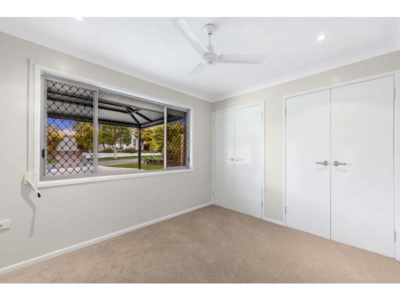24 Redpath Street, Wishart QLD 4122