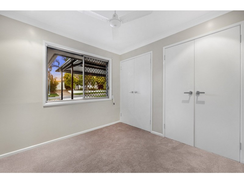 24 Redpath Street, Wishart QLD 4122