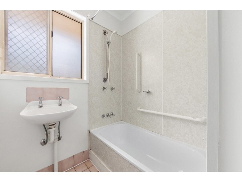 230 Wecker Road, Mansfield QLD 4122