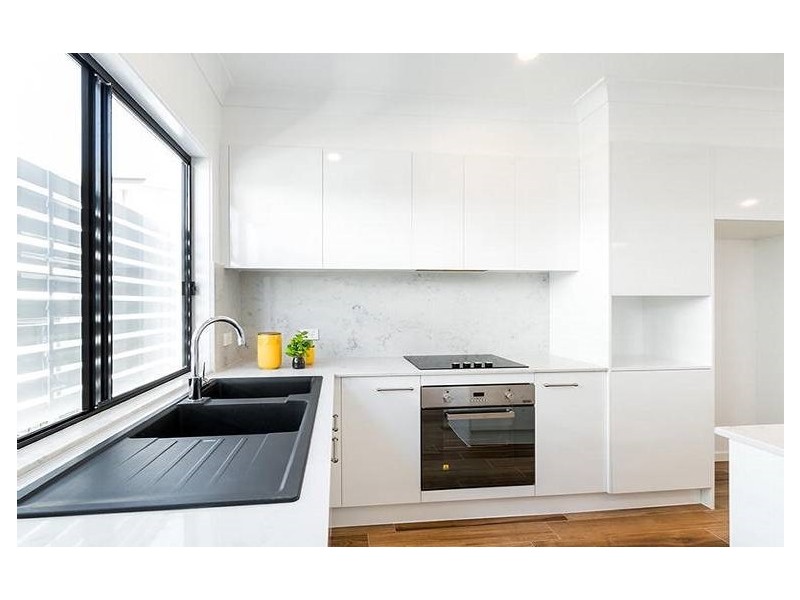 15-21 Springwood Street, Mount Gravatt East QLD 4122