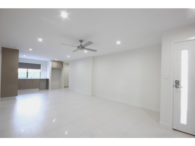 4/52 Hertford Street, Upper Mount Gravatt QLD 4122